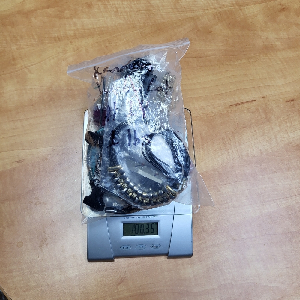 Random Jewelry Lot #14 - Picture 2 of 3
